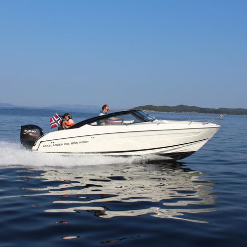 Außenborder-Runabout - 690 - Parker Poland - Bowrider / mit Doppelkonsole / max. 7 Personen