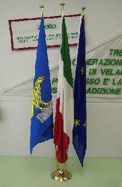 Nationalflagge - ZADRO SAILS SAS