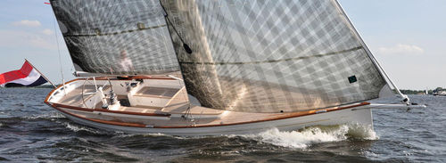Daysailer-Segelboot - Essence 33 - Yagt B.V. - mit Mittelcockpit