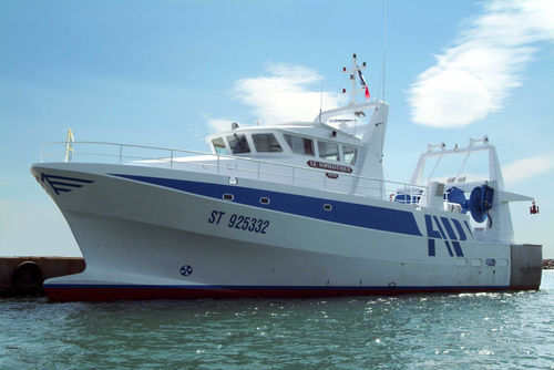 Trawler-Fischereischiff - LE SOPHISTIQUÉ - MARTINEZ CONSTRUCTIONS NAVALES - Polyester