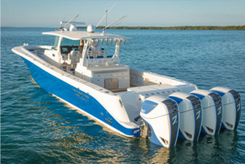 Außenborder-Konsolenboot - 5300 Sueños - HydraSports Custom Boats - viermotorig / Offshore / mit Kabine