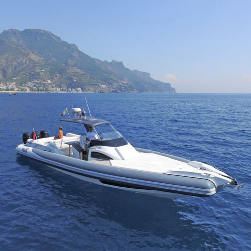 Innenborder-Schlauchboot - MITO 45 FB - MVMARINE SRL  - halbstarr / mit Mittelkonsole / Open