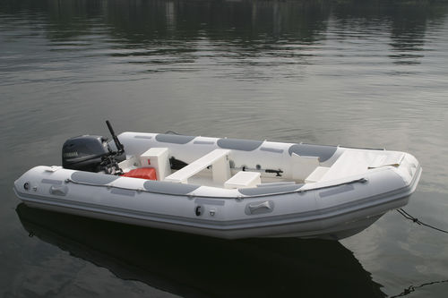 Rettungsboot Berufsschiff - RR-40 - TarponPro - Außenborder / Festrumpf-Schlauchboot