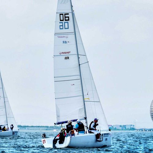 Regatta-Kielboot-Segelboot - 18R - Fareast Boats - transportierbar