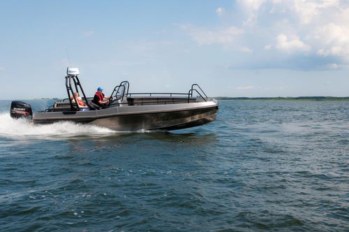 Außenborder-Konsolenboot - A8 CC  - Alunaut OÜ - mit Mittelkonsole / Aluminium / max. 8 Personen