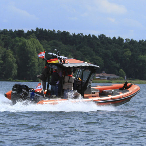 Außenborder-Schlauchboot - A 7  - Alunaut OÜ - RIB / mit Mittelkonsole / Aluminium