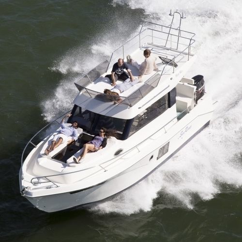 Cabin-Cruiser / Außenborder - 860 Blue Sky Fly Bridge  - San Remo Boats - Flybridge / 6 Kojen / 8 Kojen