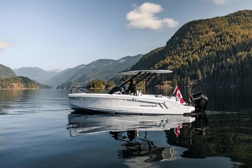 Außenborder-Konsolenboot - 22 - Axopar Boats Oy - Gleiter / Stufenrumpf / mit Mittelkonsole