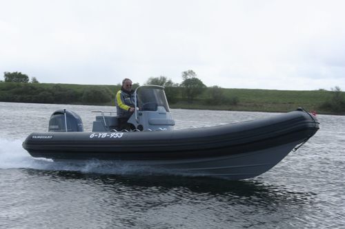 Außenborder-Schlauchboot - DR-660 - Vanguard International - halbstarr / mit Mittelkonsole / Open