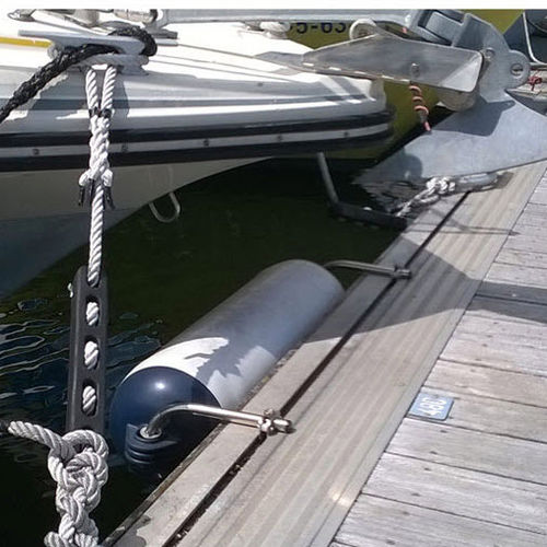 Fender für Pontonboote - NRO3 / NRO6 - ibericamar, s.l. - für Yacht / für Yachthafen / Hafen
