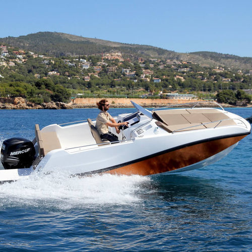 Außenborder-Konsolenboot - 7.0 - V2 Boats - Wasserski / Sport / Tauch