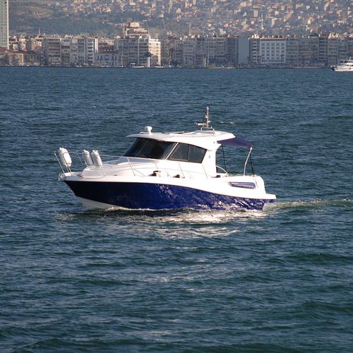 Cabin-Cruiser / Innenborder - GOBY 280 - MERCAN YACHTING - Hardtop / Glasfaser / max. 7 Personen
