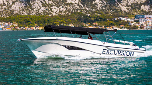 Tourismusboot Berufsschiff - 36 - MERCAN YACHTING - Innenborder