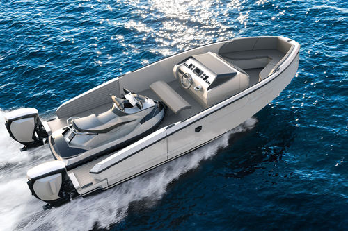 Außenborder-Konsolenboot - 24 - Icon Craft - zweimotorig / mit Mittelkonsole / max. 8 Personen