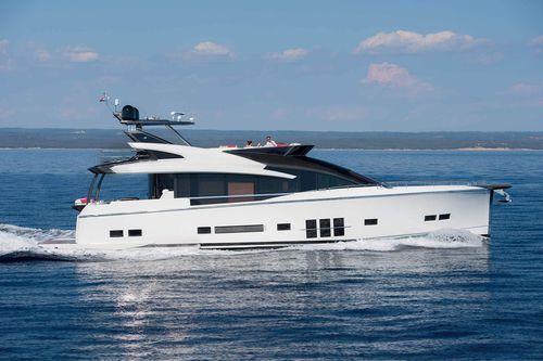 Motoryacht für Kreuzfahrten - 76 - ADLER YACHTS - Flybridge / hybrid / 4 Kabinen