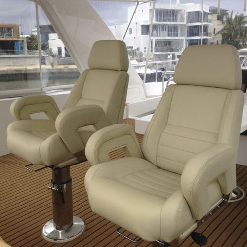 Steuermannsitz - PORTOFINO HELM I - M Melfi Designs Pty Ltd - für Boot / für Yacht / mit Armlehnen
