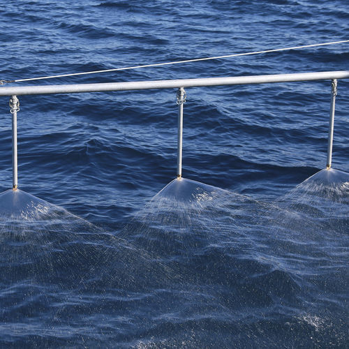Sprühsystem für Dispergiermittel - ScorSpray - New Naval Ltd. - Sprüharm / schiffsmontiert
