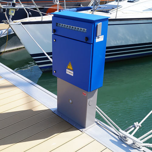 Stromversorgungssäule - K08 - ARABEL NV - MARINA INTEGRATED SYSTEMS - für Steg / Dekorputz / LED