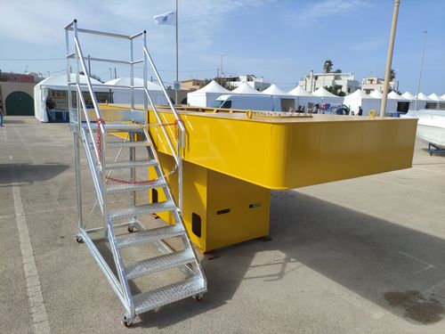 Schwimmender Bootssteg - Nuova Metalmeccanica srl - marine division - Arbeit