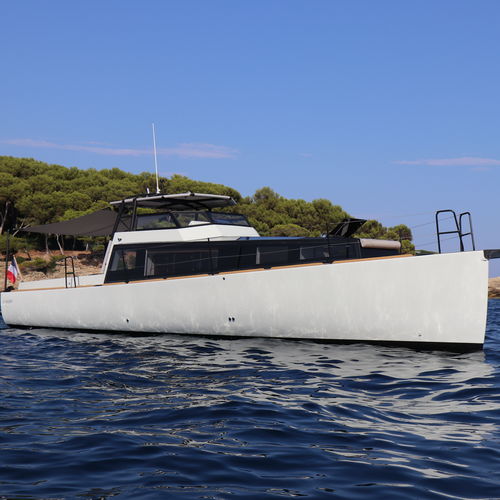 Express-Cruiser / Innenborder - SILVERFIN - Turbocraft - Diesel / Diesel/Elektro-Hybrid / elektrisch