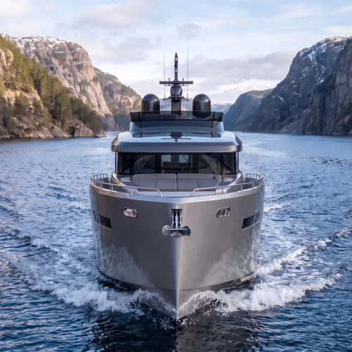 Express-Cruiser / Innenborder - BY42S FLY - Brizo Yachts - zweimotorig / Flybridge / traditionell