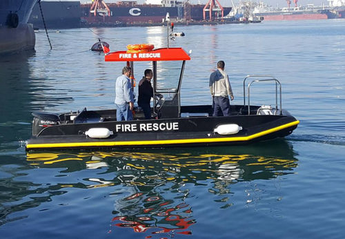 Feuerlöschboot-Berufsschiff - 6.2 - ARTE BOAT YARD - Außenborder / Aluminium / HDPE