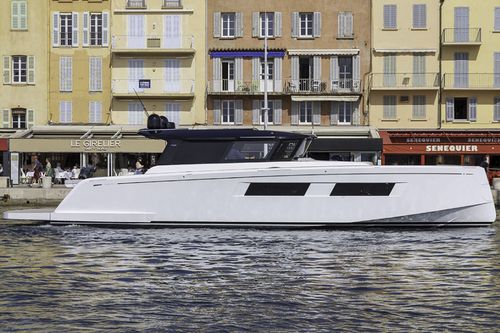Motoryacht für Kreuzfahrten - Pardo GT52 - Pardo Yachts - Hardtop / IPS / 3 Kabinen