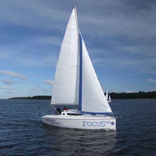 Segelboot für Kreuzfahrten - FOCUS 800 - Sobusiak Yacht Yard Mariusz Sobusiak - 4 Kabinen / 6 Kojen / Bugspriet