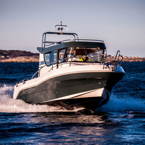 Cabin-Cruiser / Innenborder - Adventure 900 - Atlantic Marine - Gleiter / mit Steuerhaus / für Angelsport