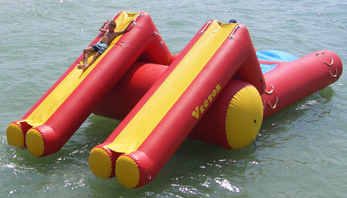 Katapult-Wasserspielgerät - Vector Inflatables - für Wassersportzentrum / schwimmend