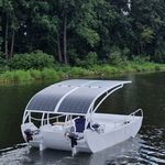 Elektro-Solar-Konsolenboot