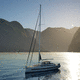 Segelyacht für Kreuzfahrten / 3 Kabinen / mit Mittelcockpit / Kutter