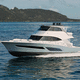 Motoryacht für Kreuzfahrten / Sport / mit geschlossener Flybridge / IPS