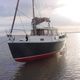 Segelboot für Kreuzfahrten / 4 Kojen / mit geschlossenem Cockpit / Bugspriet