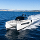 Express-Cruiser / Katamaran / Außenborder / zweimotorig / Hardtop