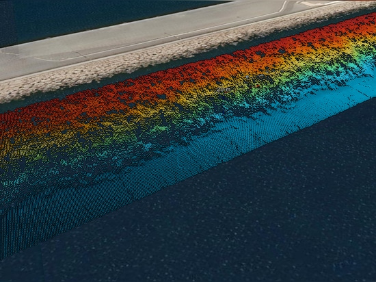 FALLSTUDIE MULTIBEAM ECHOSOUNDER integriert in SB 100 PRO USV für Inspektionen und Bathymetrie