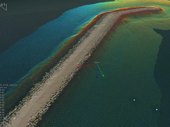 FALLSTUDIE MULTIBEAM ECHOSOUNDER integriert in SB 100 PRO USV für Inspektionen und Bathymetrie