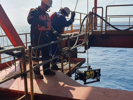 Start des Boxfish ROV zur Unterstützung von Offshore-O&G-Bohrungen