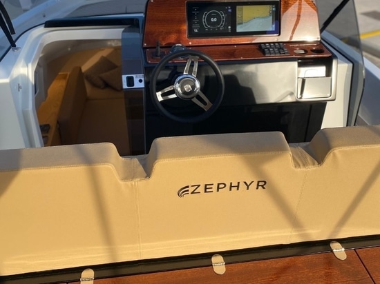 ZEPHYR800 Classic: Nostalgie und Luxus im Mittelmeerraum