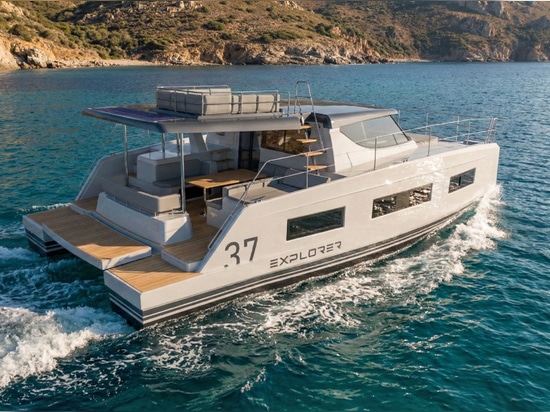 Aventura 37 EXPLORER Limousine