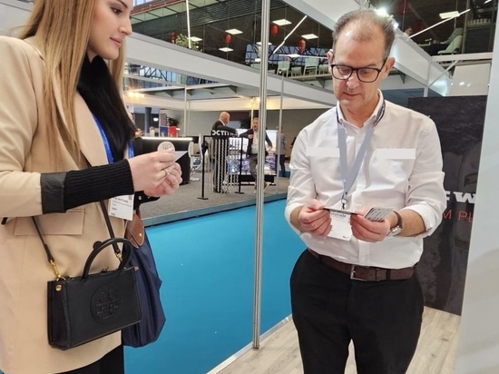 Aydın Acar Yacht Glass besucht die METSTRADE 2025, um die Beziehungen zur Industrie zu stärken