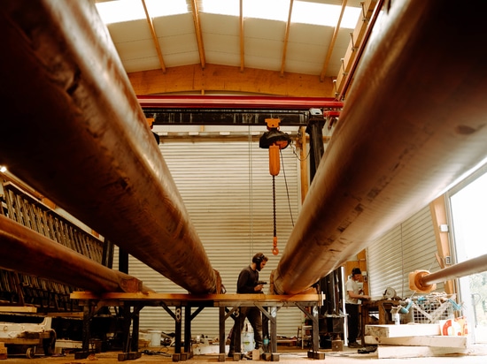 Traditionelle Handwerkskunst: Woodspars restauriert die Takelage der dreimastigen Bark "Le Français"