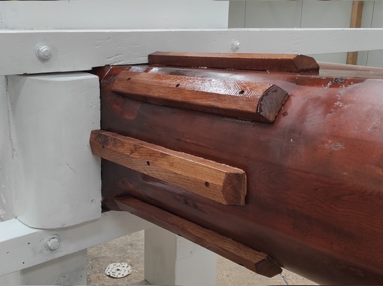 Traditionelle Handwerkskunst: Woodspars restauriert die Takelage der dreimastigen Bark "Le Français"