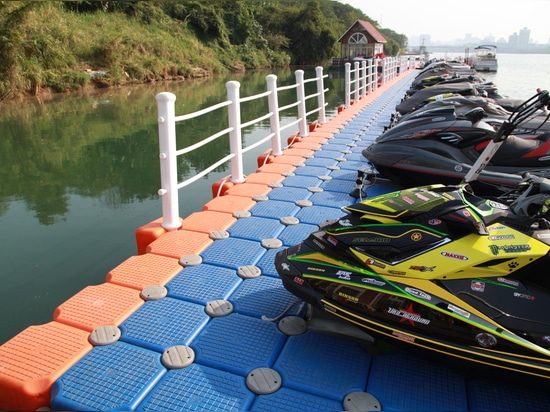 Jet Ski Gewicht erklärt: Wie viel wiegt ein Jet Ski?