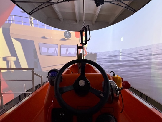 Unser Unternehmen hat einen RB/FRBS-A Rescue/Fast Rescue Boat Simulator entwickelt (voller Einsatz, auf der 6 dof Plattform)