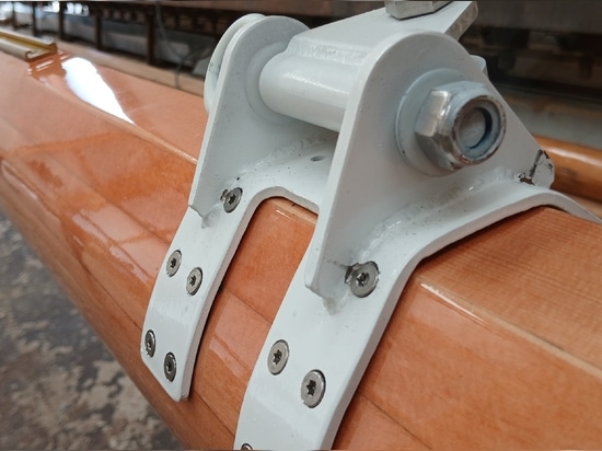 Refit eines Segelboots: Die Exzellenz der maßgeschneiderten Beschläge und Hardware von WoodSpars